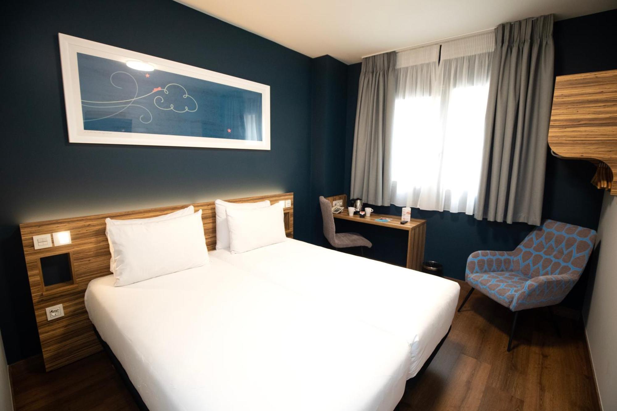Travelodge Madrid Alcalá Quarto foto